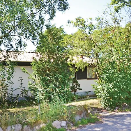 In Solrod With Kitchen Karlstrup Strand